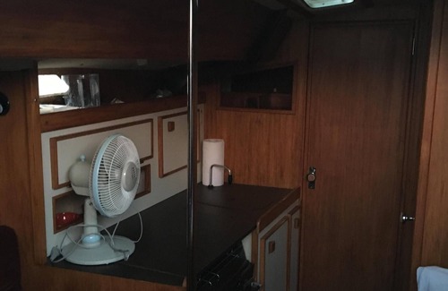Thonon-les-Bains Boat Rental | Love Boat "A little corner for romantic lovers.