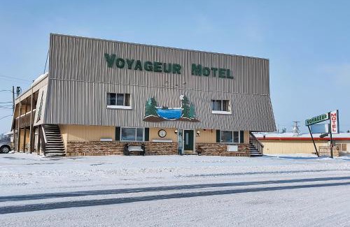 International Falls Hotel | Love Hotels Voyageur by OYO at International Falls MN