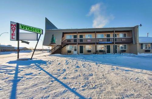International Falls Hotel | Love Hotels Voyageur by OYO at International Falls MN