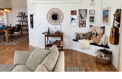 Panorama Heights House | Love Song Retreat in Panorama Heights