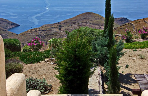 Kea House | Lovebirds Nest - A Petite Lodge Enjoying Garden And Sea Views