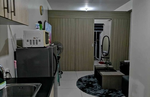 Pasay Apartment | Lovely 1-Bed Apartment in Pasay City