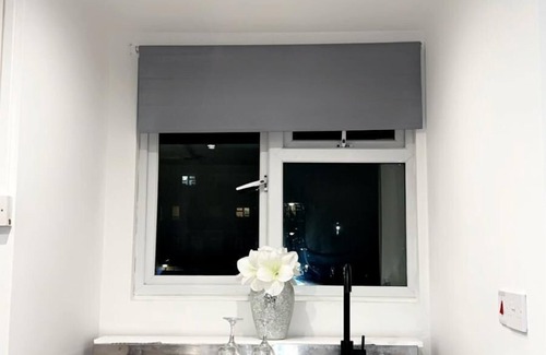 Wood Street Apartment | Lovely 1-Bed Studio in Walthamstow London