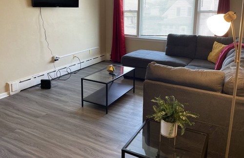 South St. Paul Apartment | Lovely 1 bedroom~ Entire unit to yourself!