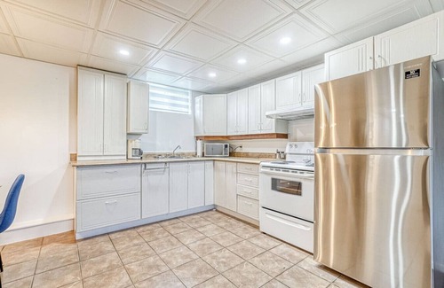 Gatineau Apartment | Lovely 1-bedroom apartment in Gatineau.