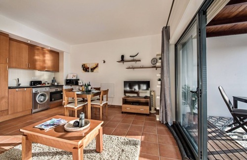 Telheiro Apartment | Lovely 1 Bedroom Apartment in Resort with Pool