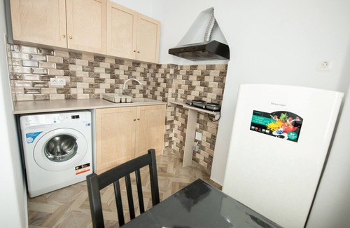 Skopelos Apartment | Lovely 1-bedroom Flat In Skopelos