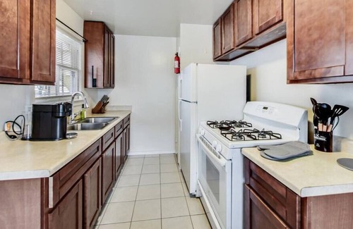 Downtown Berkeley Apartment | Lovely 1 Bedroom Near Campus!