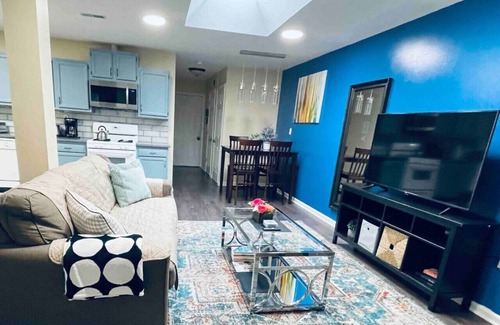 Graduate Hospital Apartment | Lovely 1BD Apt Near Magic Garden in Center City