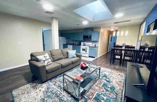 Graduate Hospital Apartment | Lovely 1BD Apt Near Magic Garden in Center City