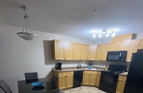 Northeast Edmonton Apartment | Lovely 2-bedrm condo with free U/G parking