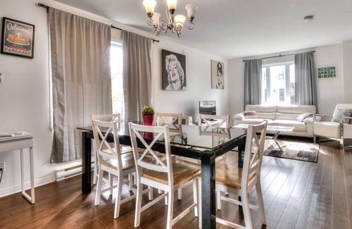 Brossard Apartment | Lovely 2-bedroom Apt. in DIX30 close to DT