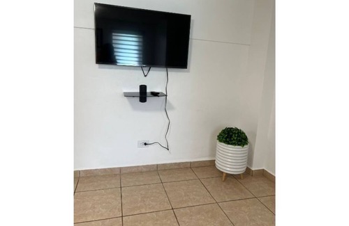 Camaceyes Apartment | Lovely 2-bedroom apt # 5 only 5 minutes away from crashboat beach..