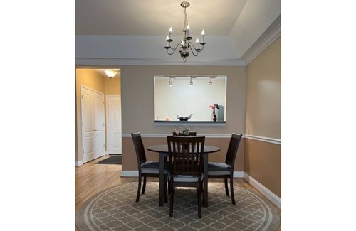 Clarksville Condo | Lovely 2-bedroom condo with fully equipped kitchen