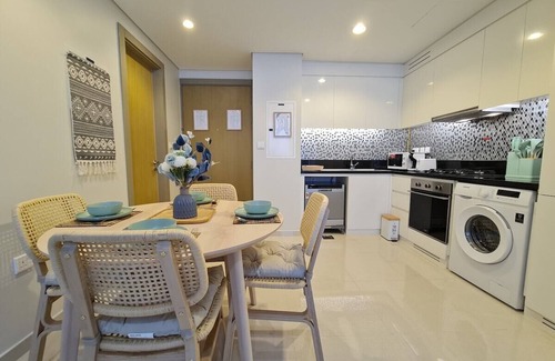 Al Safa Apartment | Lovely 2 bedroom in Business Bay