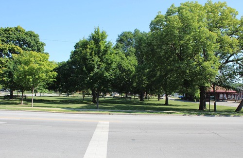Morgan Park Apartment | Lovely 2Bedroom spacious Boutique Suite in Beverly.