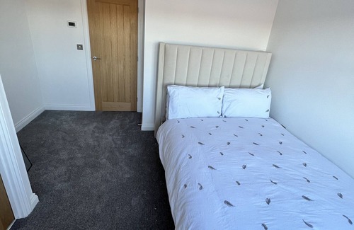 Crawcrook House | Lovely 3 Bed House in Newcastle Upon Tyne