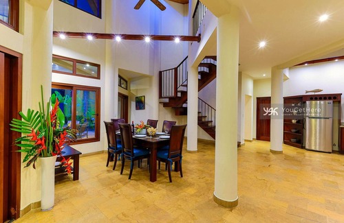 Dominical Villa | Lovely 3 Bdrm Villa On the Beach in Dominical, Fast Mesh Network, Lovely Pool