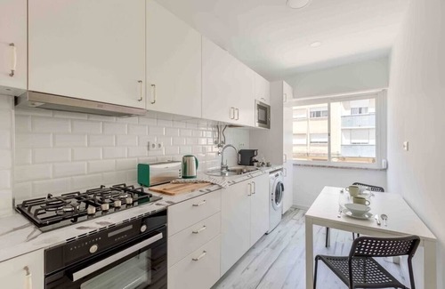 Queluz Condo | Lovely 3-bedroom condo w/free parking on premises