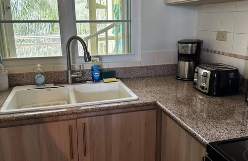 Mediania Alta Apartment | Lovely 3-bedroom 2 bath, ocean view penthouse with beach access and pool.