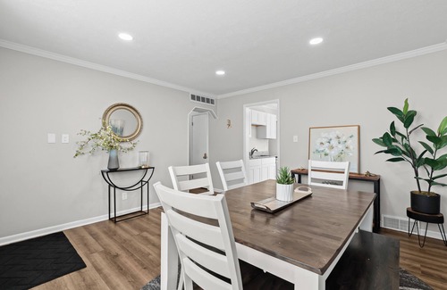 Royal Oak House | Lovely 3 BR Home w/Backyard - Sleeps 6