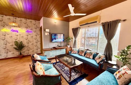 Juhu Apartment | Lovely 3BHK Serviced Apt near ISKCON Temple, Juhu Mumbai