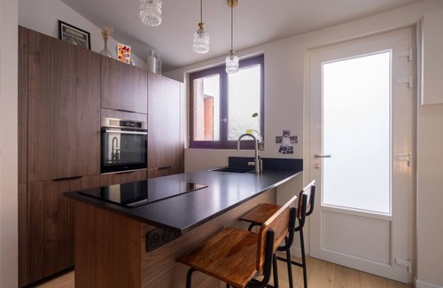 Capucins - Victoire House | lovely an typical house in Bordeaux historic center with WiFi