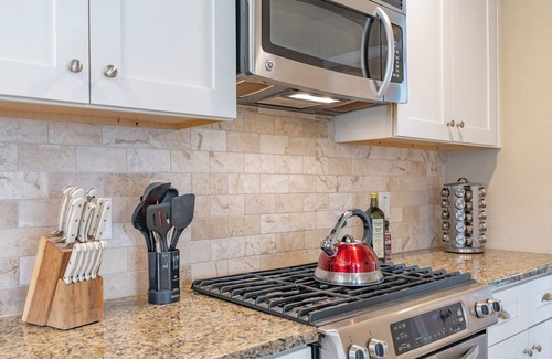 Northeast Carrollton House | Lovely and Pet-Friendly 4/3 in Carrollton