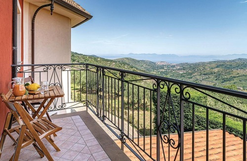 Laureana Cilento Apartment | Lovely apartment in Laureana Cilento SA