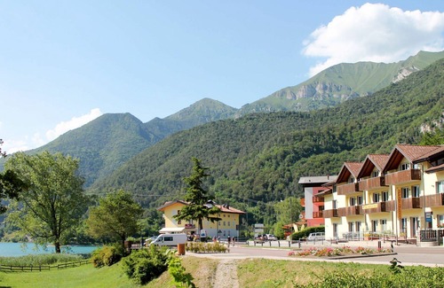 Molina di Ledro Apartment | Lovely apartment for 4 guests with WIFI, TV and terrace