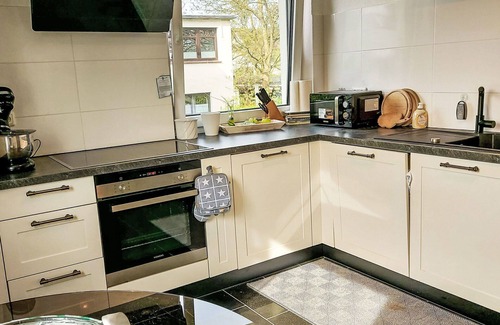 Bad Pyrmont Apartment | Lovely apartment for 2 people with WIFI, TV, terrace and parking