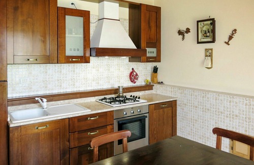 Cossombrato Apartment | Lovely apartment for 3 people with pool, WIFI, A/C, TV, patio and pets allowed