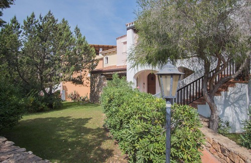 Liscia di Vacca Apartment | Lovely apartment for 4 people with A/C, pool, WIFI and TV