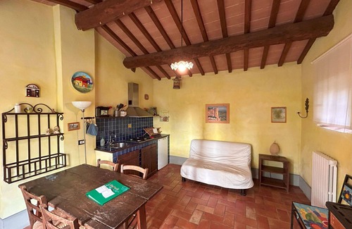 Monteleone d'Orvieto Apartment | Lovely apartment for 4 guests with pool, WIFI, TV and parking