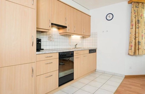 Saas Grund Apartment | Lovely apartment for 5 people with WIFI, TV, balcony and pets allowed
