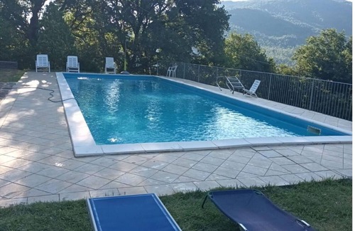 Volerrano Apartment | Lovely apartment for 8 guests with WIFI, pool, pets allowed and parking
