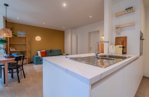 Vogelzang Apartment | Lovely apartment for 2 guests with WIFI, balcony and parking