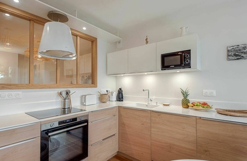 Carnac Apartment | Lovely apartment for 2 guests with WIFI, TV, balcony and parking