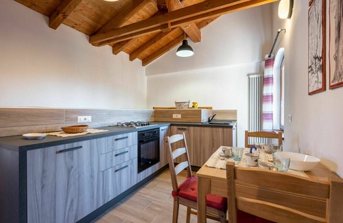 Mondovi Apartment | Lovely apartment for 3 guests with WIFI, TV, patio, pets allowed and parking
