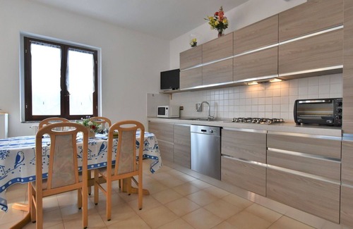 Civo Apartment | Lovely apartment for 4 guests with WIFI, TV, terrace, pets allowed and parking