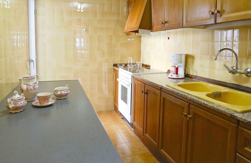 L'Ampolla Apartment | Lovely apartment for 6 guests with A/C, WIFI, TV, terrace, pets allowed and parking