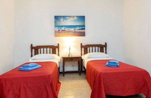 Sa Riera Apartment | Lovely apartment for 6 guests with WIFI, TV, terrace and parking