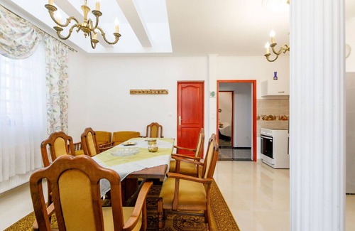 Balatonbereny Apartment | Lovely apartment for 4 guests with A/C, WIFI, TV, patio and parking