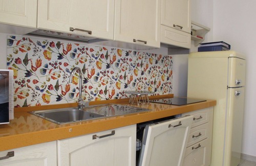 Lido di Volano House | Lovely apartment in villa for 4 guests with A/C, WIFI, TV, terrace and parking