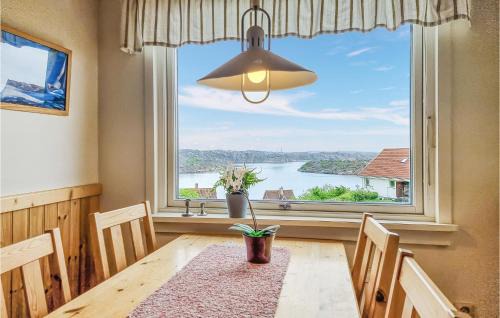 Kungshamn Apartment | Lovely Apartment In Kungshamn