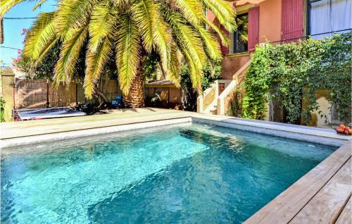 Pujaut Apartment | Lovely Apartment In Pujaut With Wifi