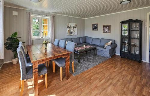 Rygge Municipality Apartment | Lovely Apartment In Sperrebotn With Wifi