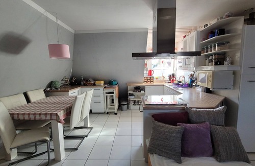 Selb Apartment | Lovely apartment in the city of white gold at the foot of the Goldberg