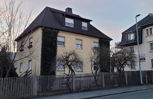 Selb Apartment | Lovely apartment in the city of white gold at the foot of the Goldberg