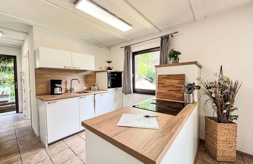Frankenau House | Lovely apartment in villa for 3 people with WIFI, TV and terrace